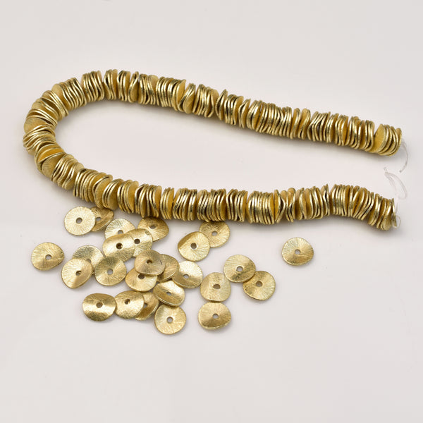 8 Inch Strand of 8mm Gold Colored Tone Wavy Disc