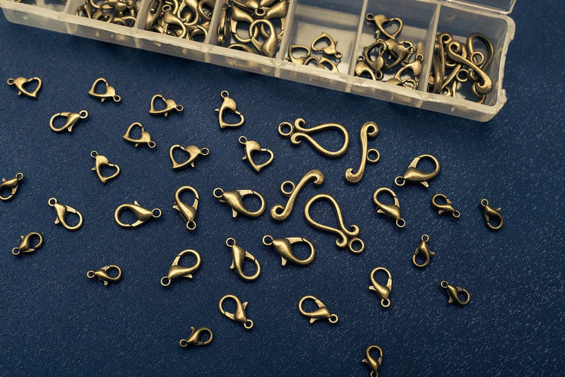 The Role of Clasps in Jewelry Design: Functionality and Aesthetics