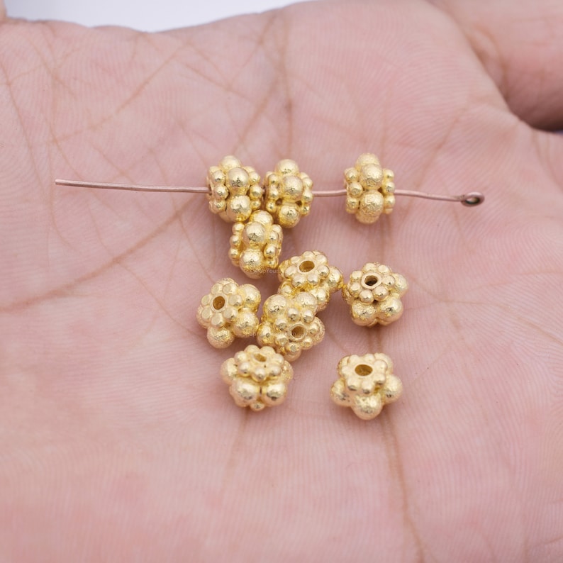 8mm Gold Plated Daisy Spacer Beads - 10pc