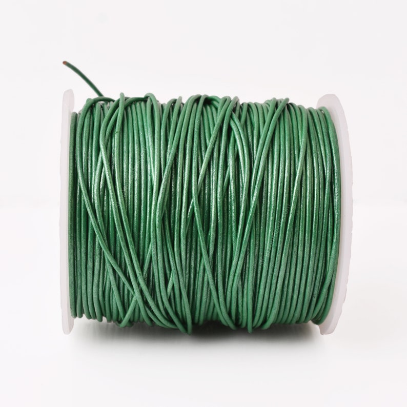 1.5mm Metallic Leaf Green Leather Cord - Round