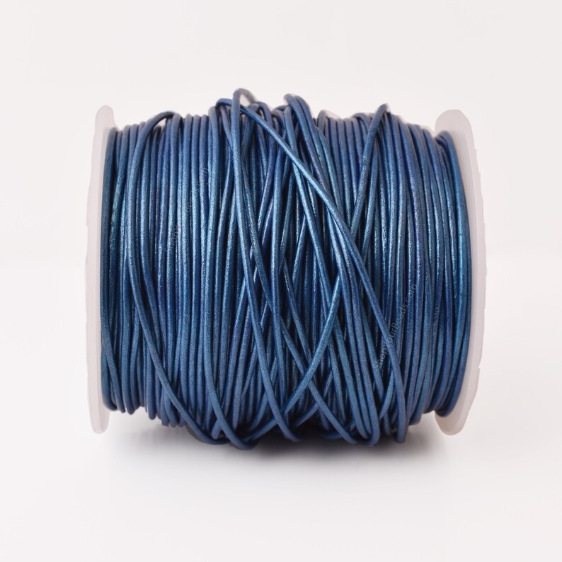 1.5mm Metallic Blue Leather Cord - Round