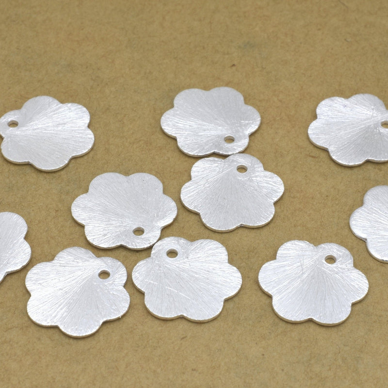 Silver Brushed Flower Flat Disc Charms For Jewelry Makings