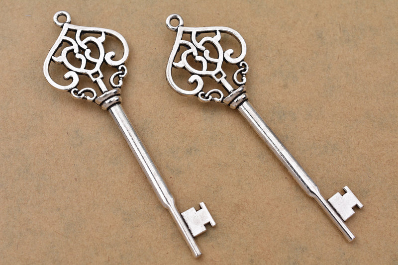 Antique Silver Vintage skeleton Key Pendant Charms For Jewelry Makings 