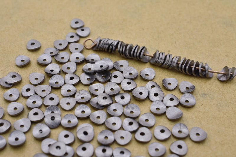 Black Brushed  Spacers Wavy Heishi Disc Beads For Jewelry Makings