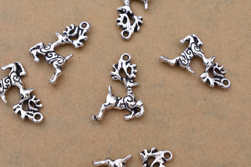Antique Silver Reindeer Pendant Charms For Jewelry Makings 