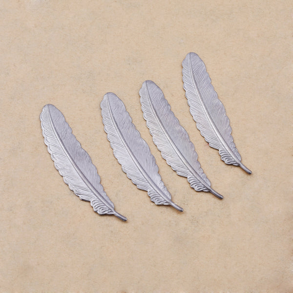 Black / Gunmetal  Feather Pendant Charms For Jewelry Makings 